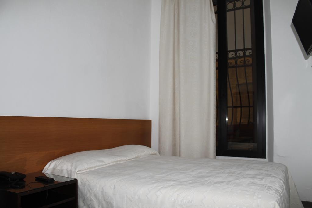 Hotel Luisa Mailand Zimmer foto